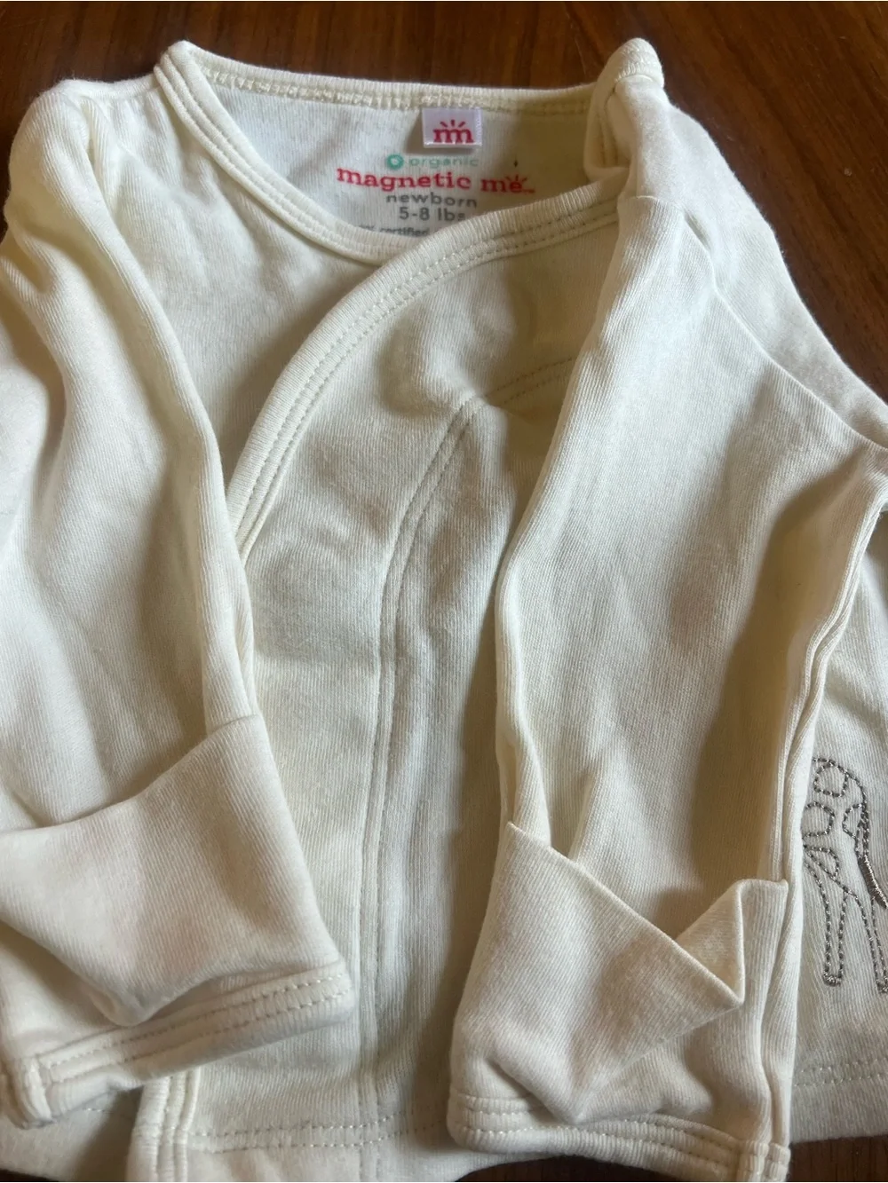 Magnetic me Baby Two-Piece Giraffe Print Set in Cream